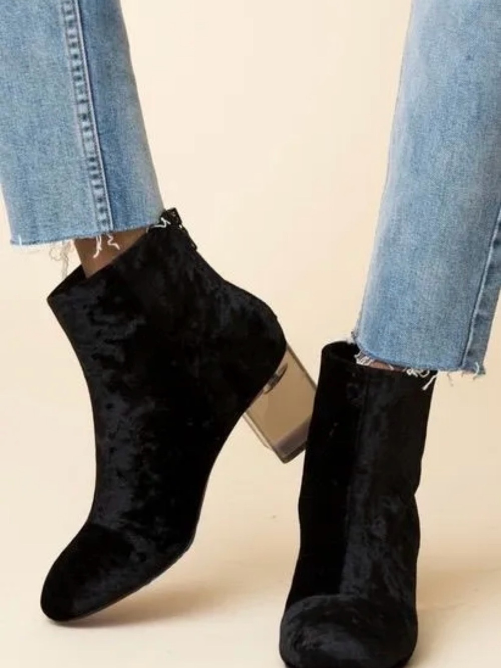 rag & bone Drea Black Velvet Ankle Boots- Size 39 (8.5-9US) NWT